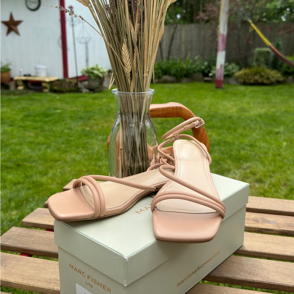 Marc Fisher Sandals
